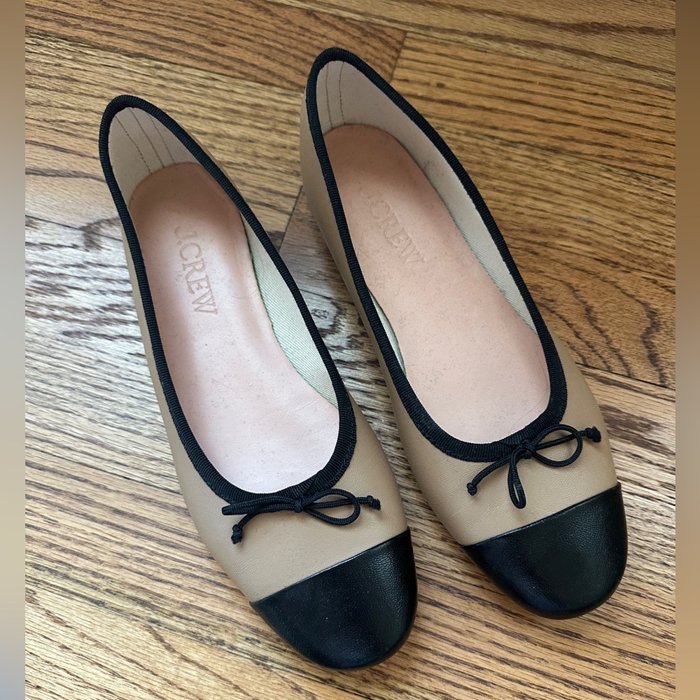Zoe cap toe ballet flats in leather - Picture 3 of 9